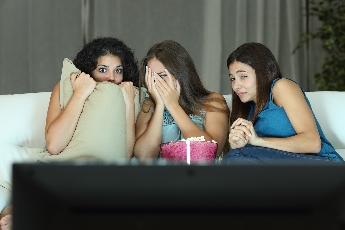 girls watching a terror movie